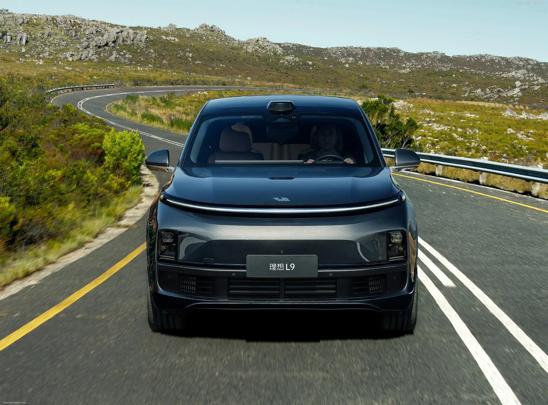 Li Auto L9 exterior 3