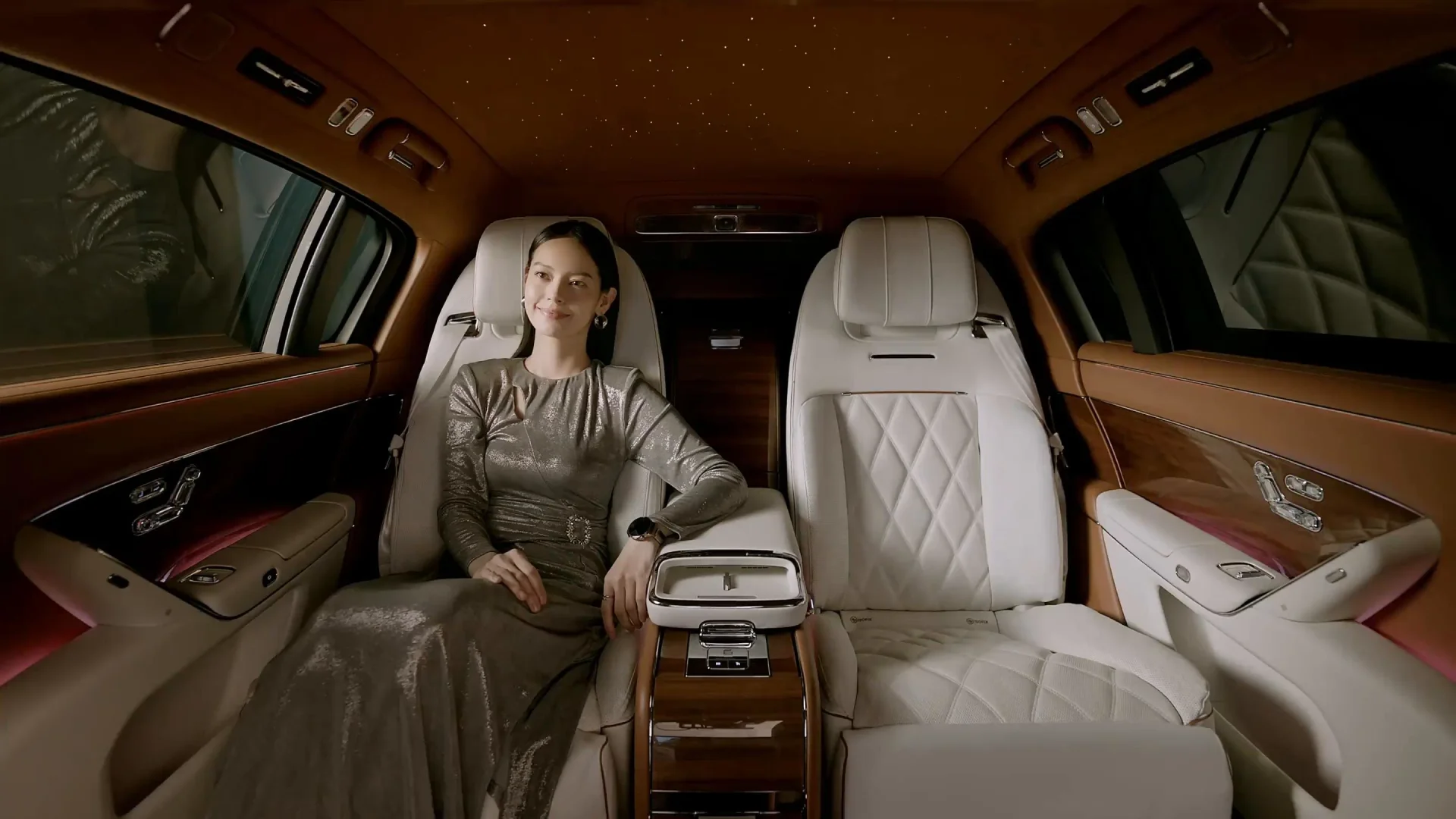 Maextro S800 interior 4