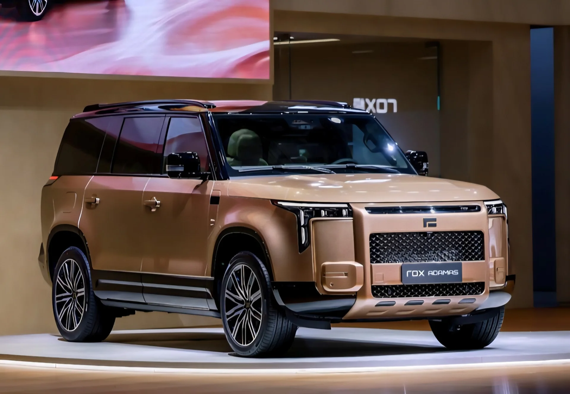 ROX Adamas exterior 4