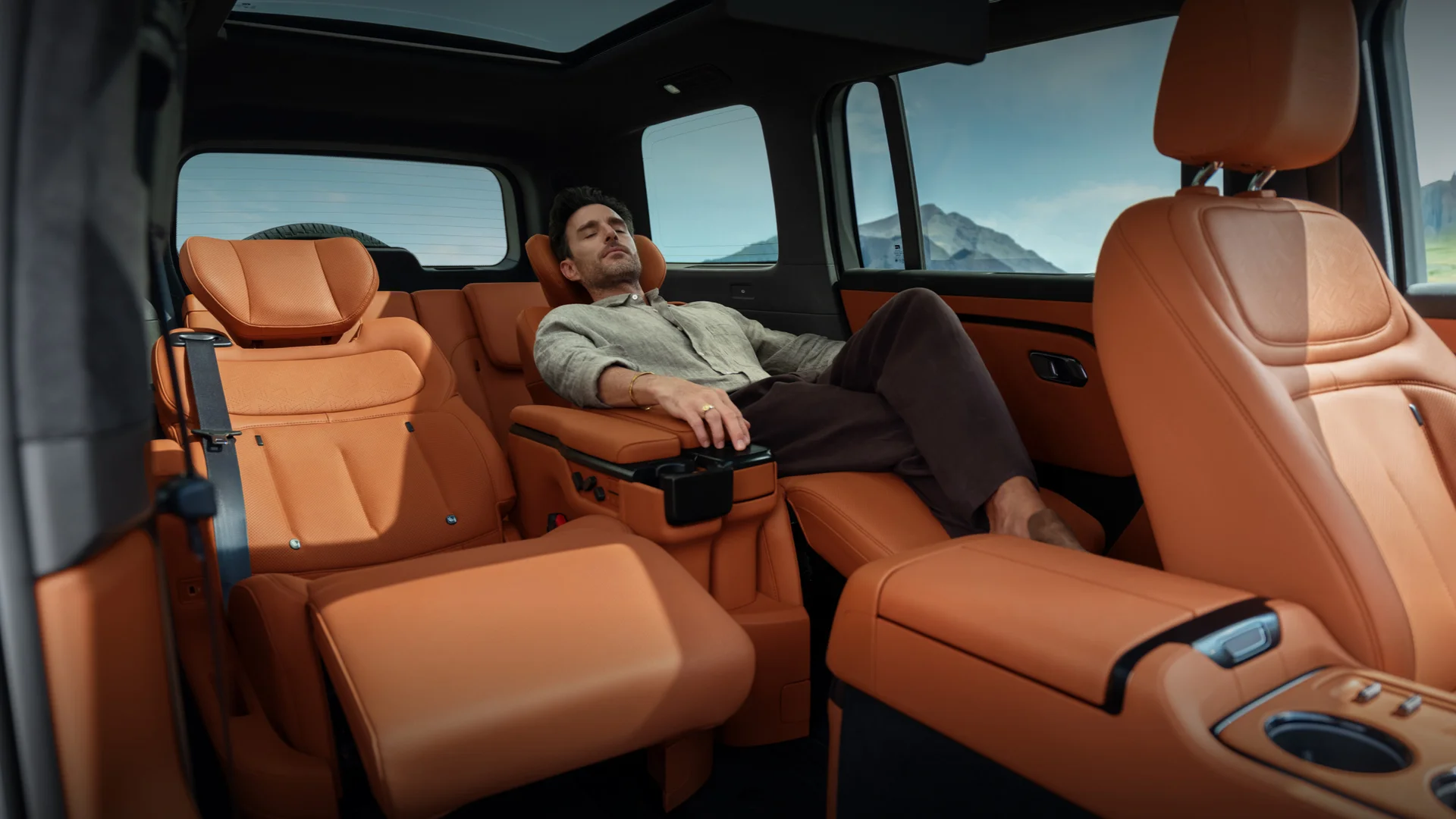 ROX Adamas interior 5