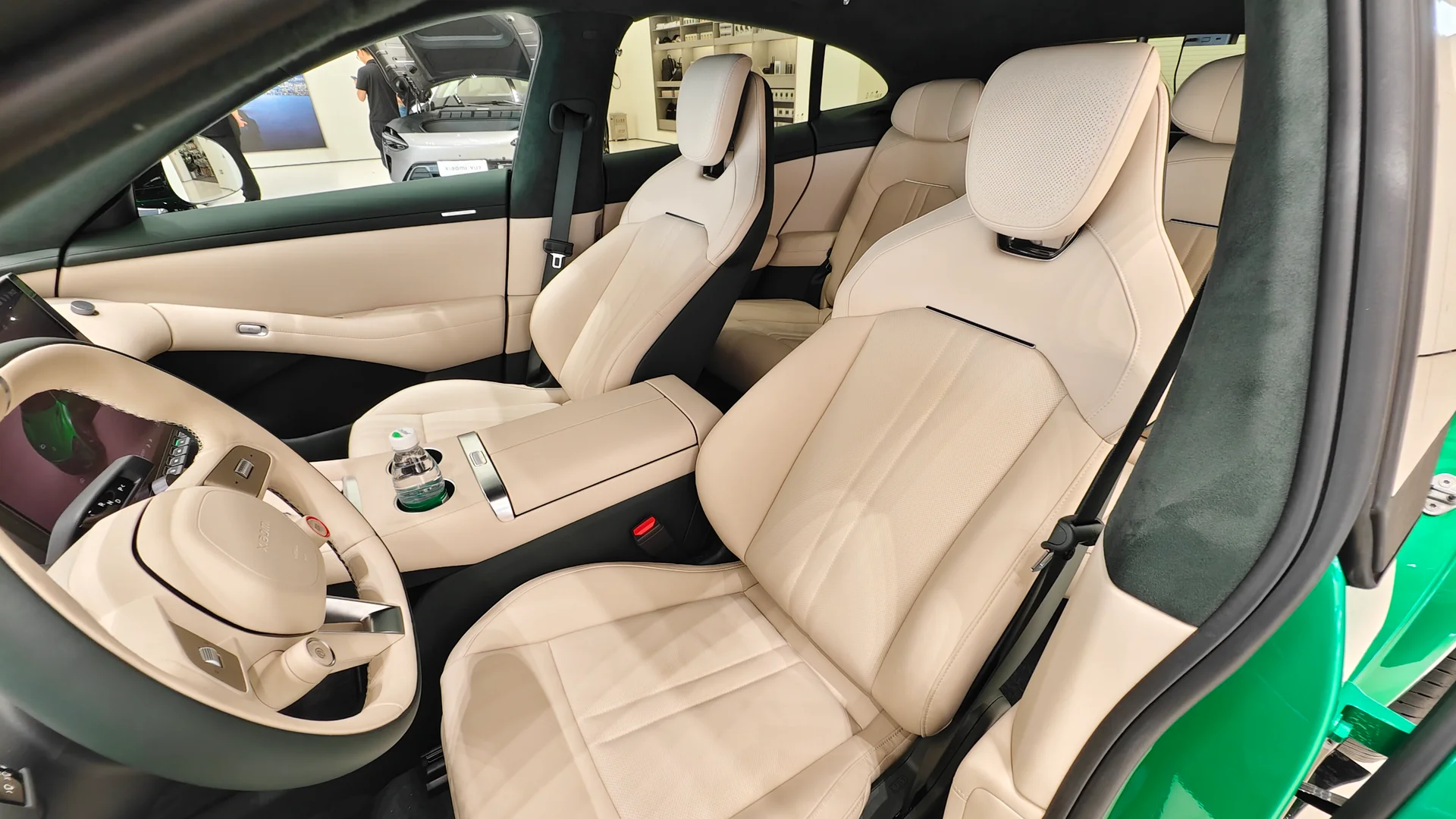 Xiaomi YU7 interior 6