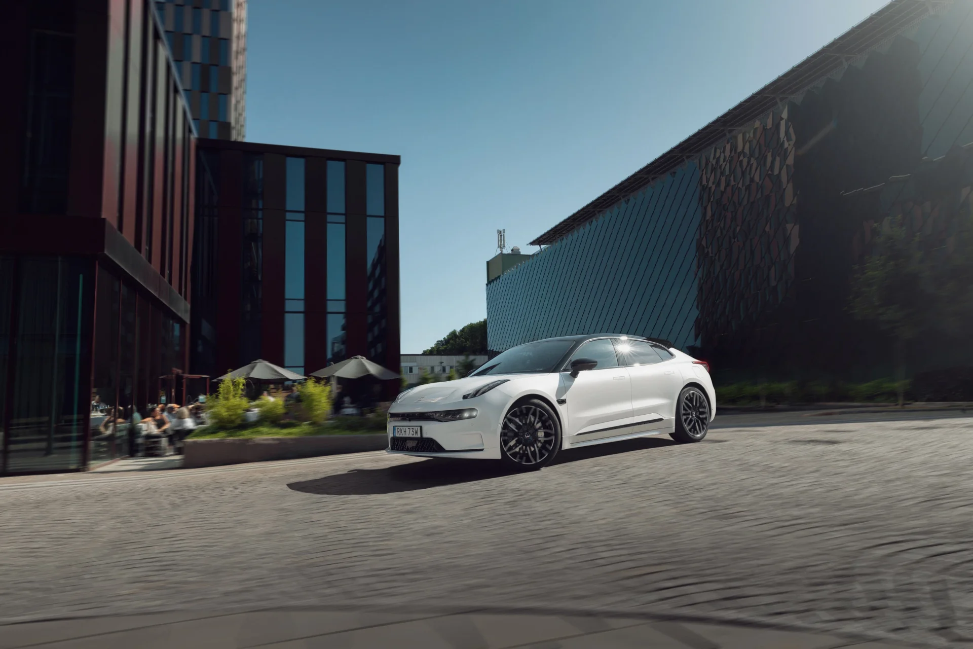 Zeekr 001 exterior 6
