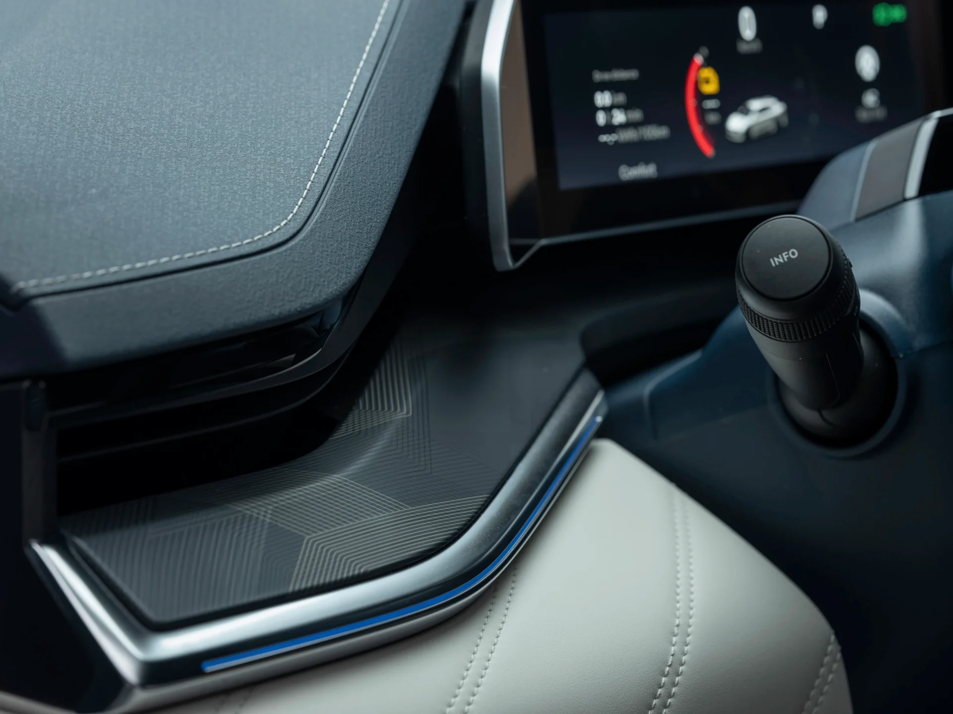 Zeekr 001 interior 2