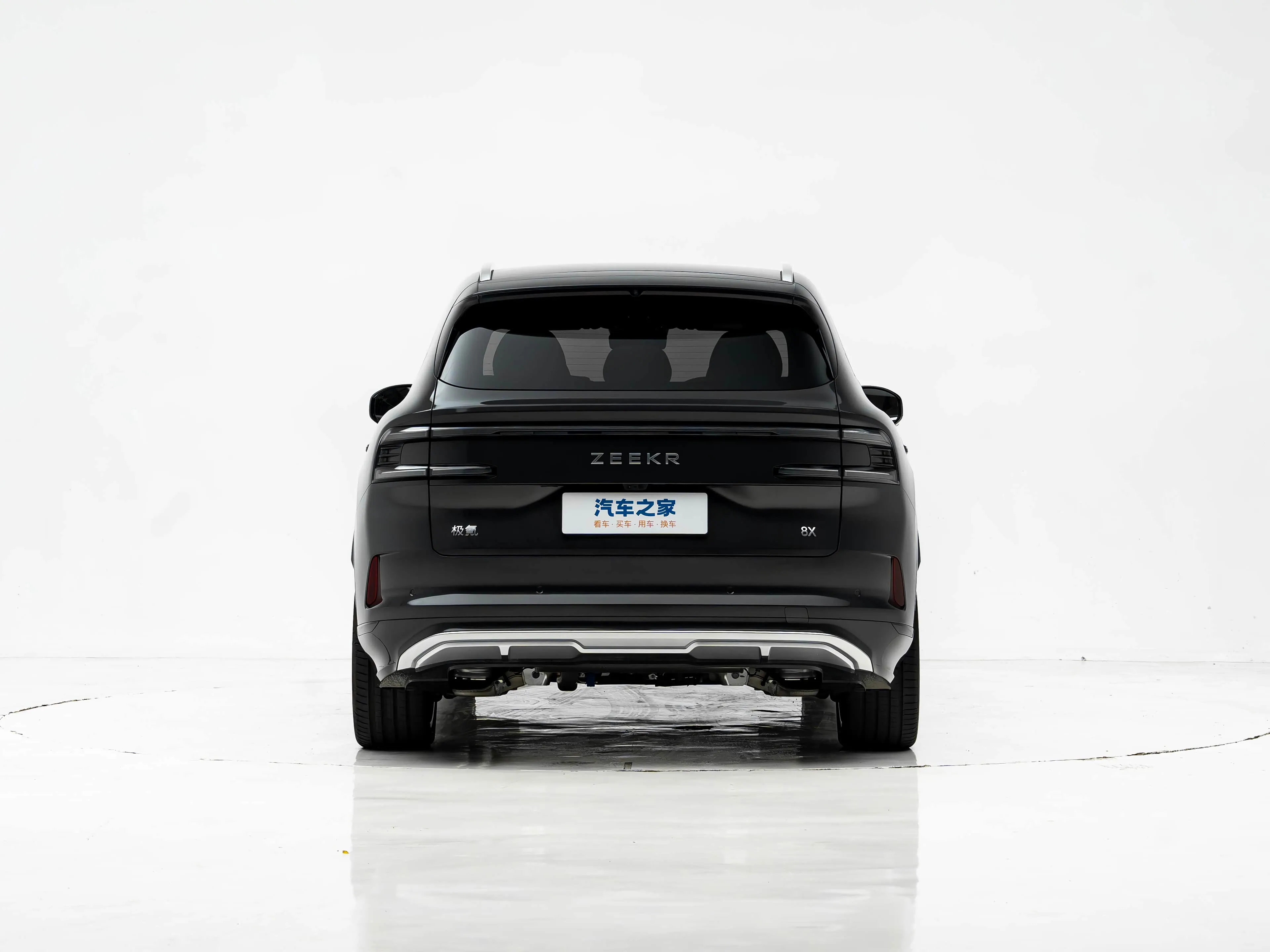 Zeekr 8X exterior 3